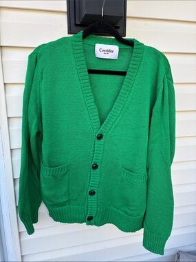 Corridor Ladies Kelly Green V-Neck Button Pockets Cotton Cardigan-M